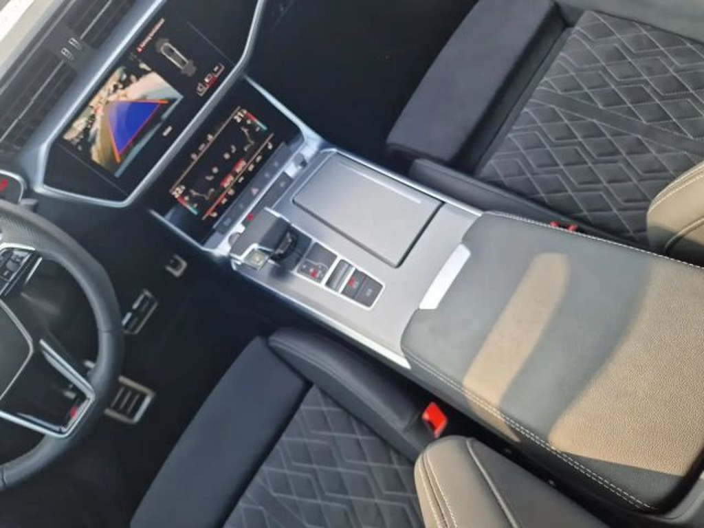 Audi S7