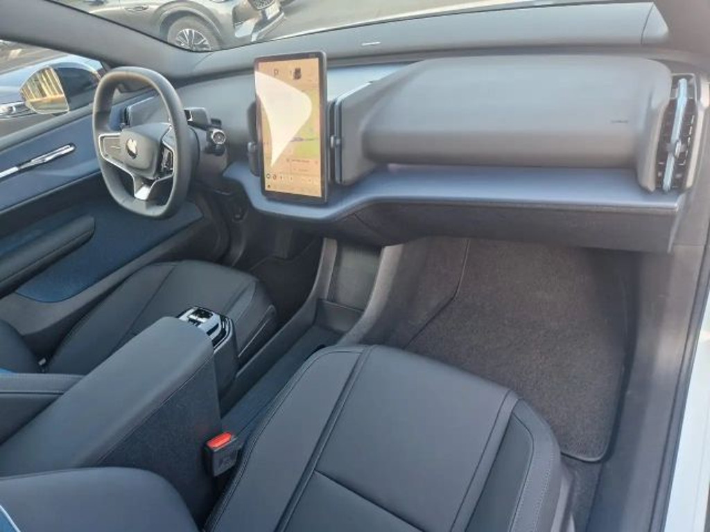 Volvo EX30