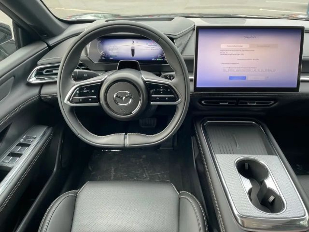 Mazda 6e