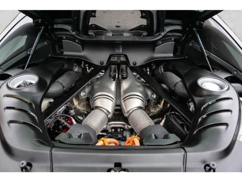 Ferrari 296