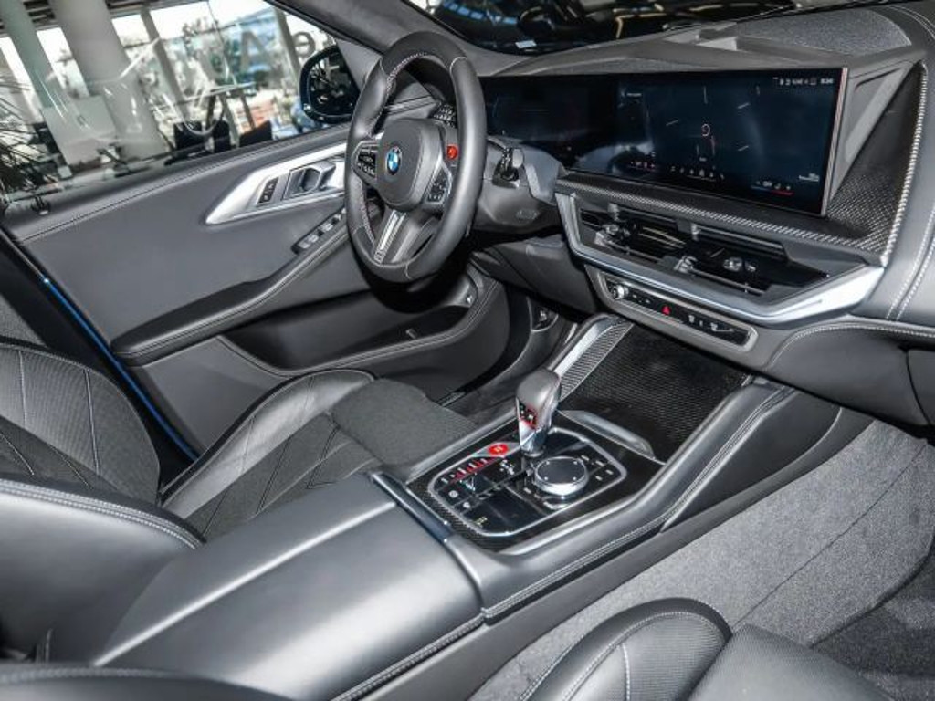 BMW XM