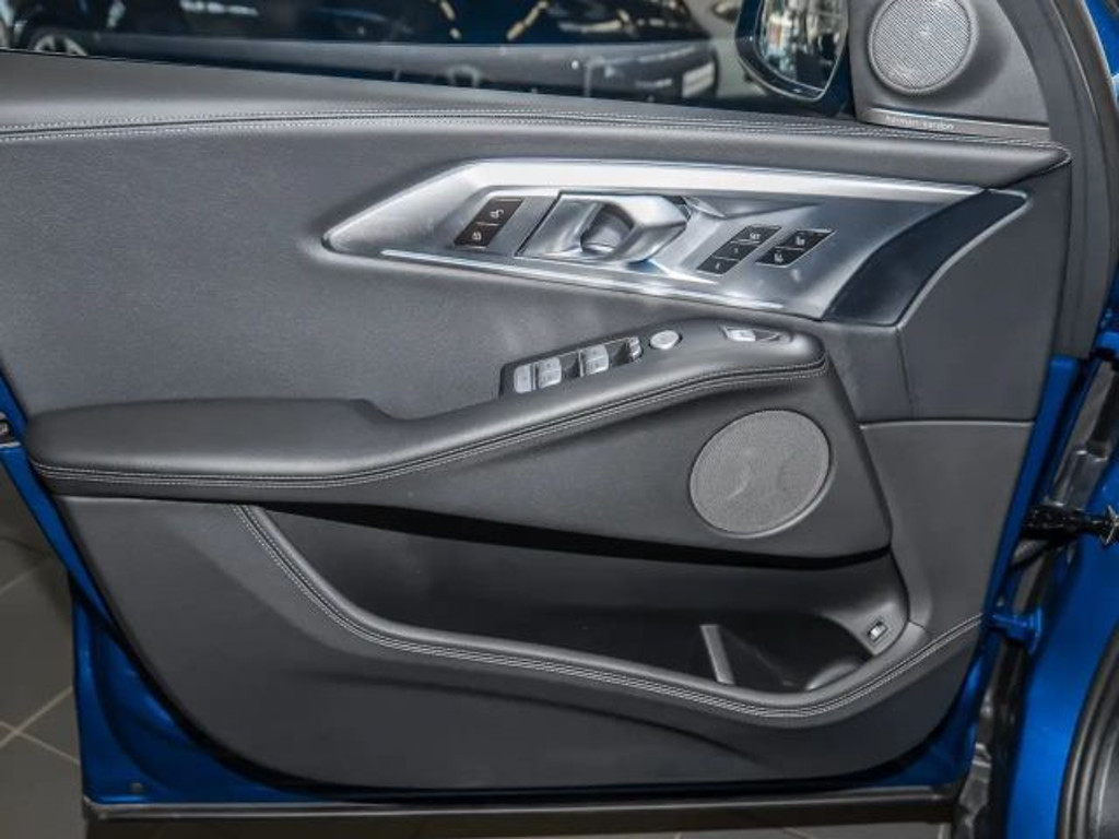 BMW XM