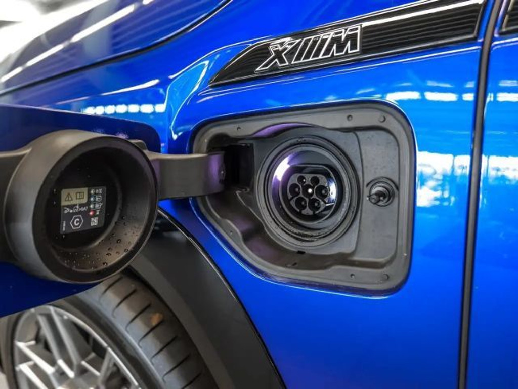 BMW XM