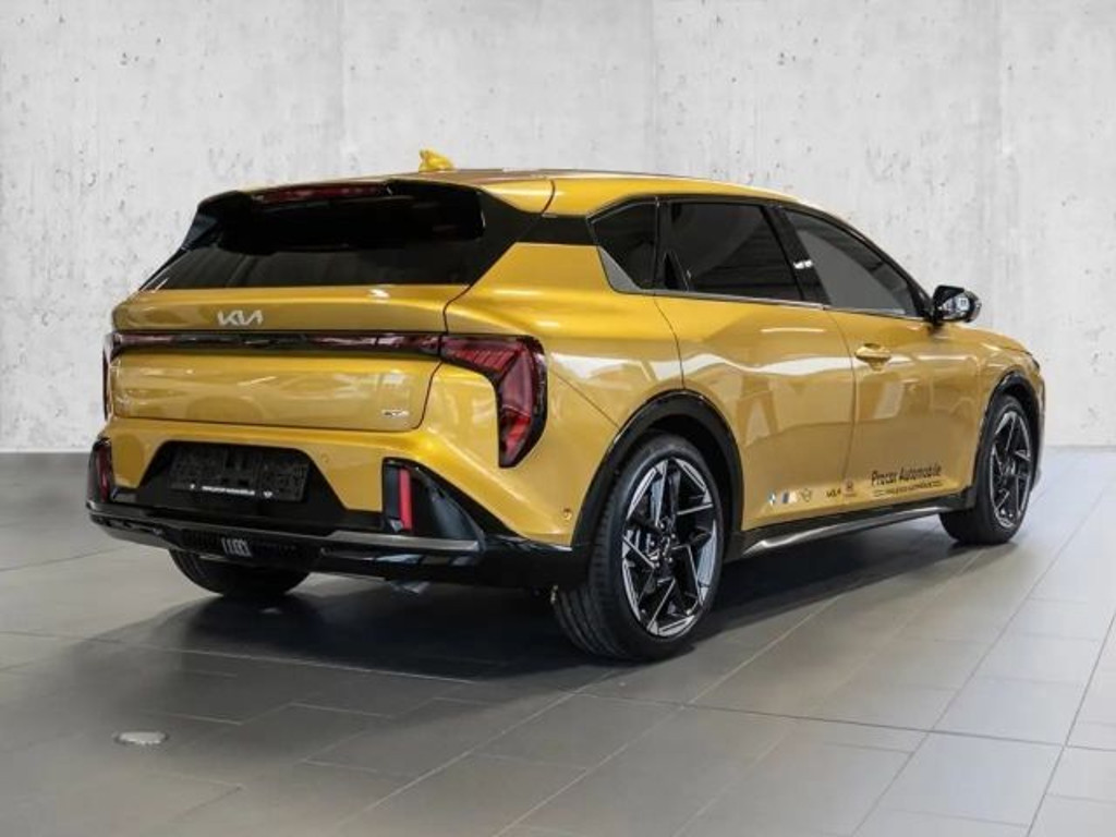 Kia K4