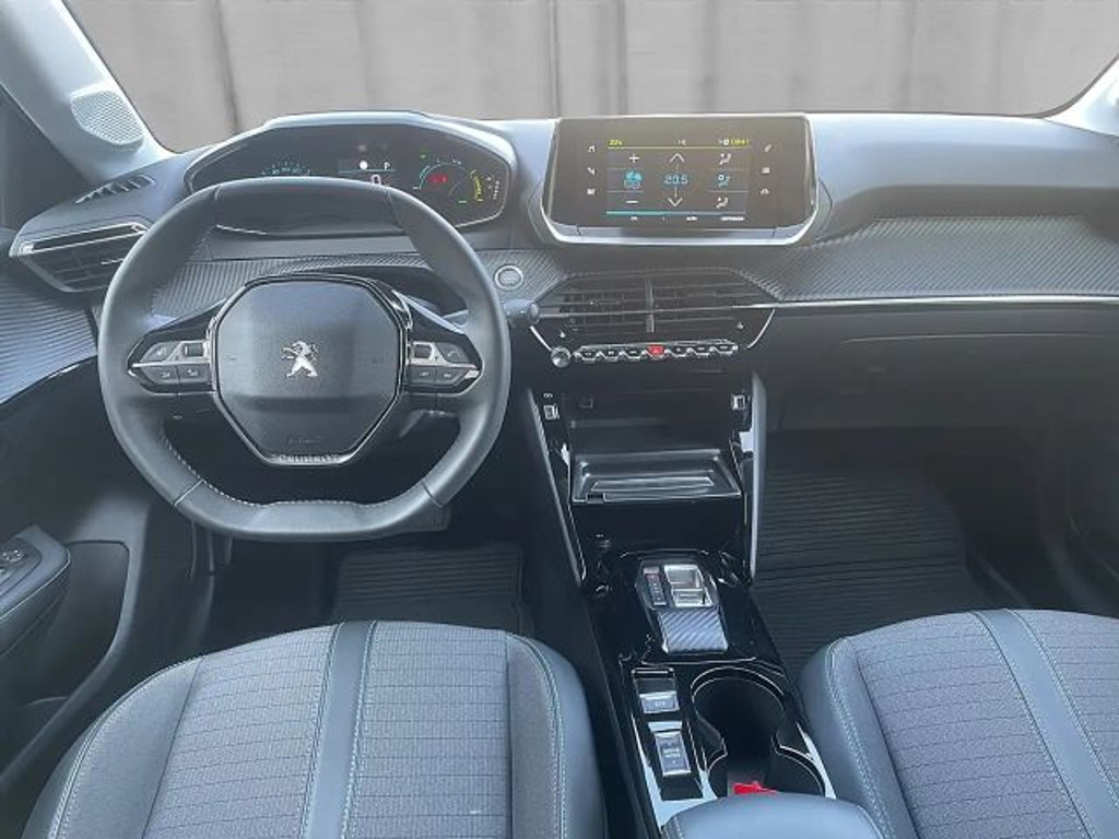 Peugeot e-208