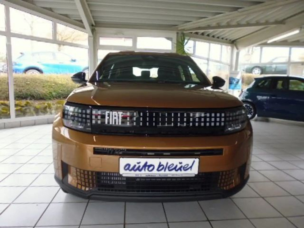 Fiat Grande Panda 1.2 Hybrid 74 kW Icon LED, 10,25"Touchscreen