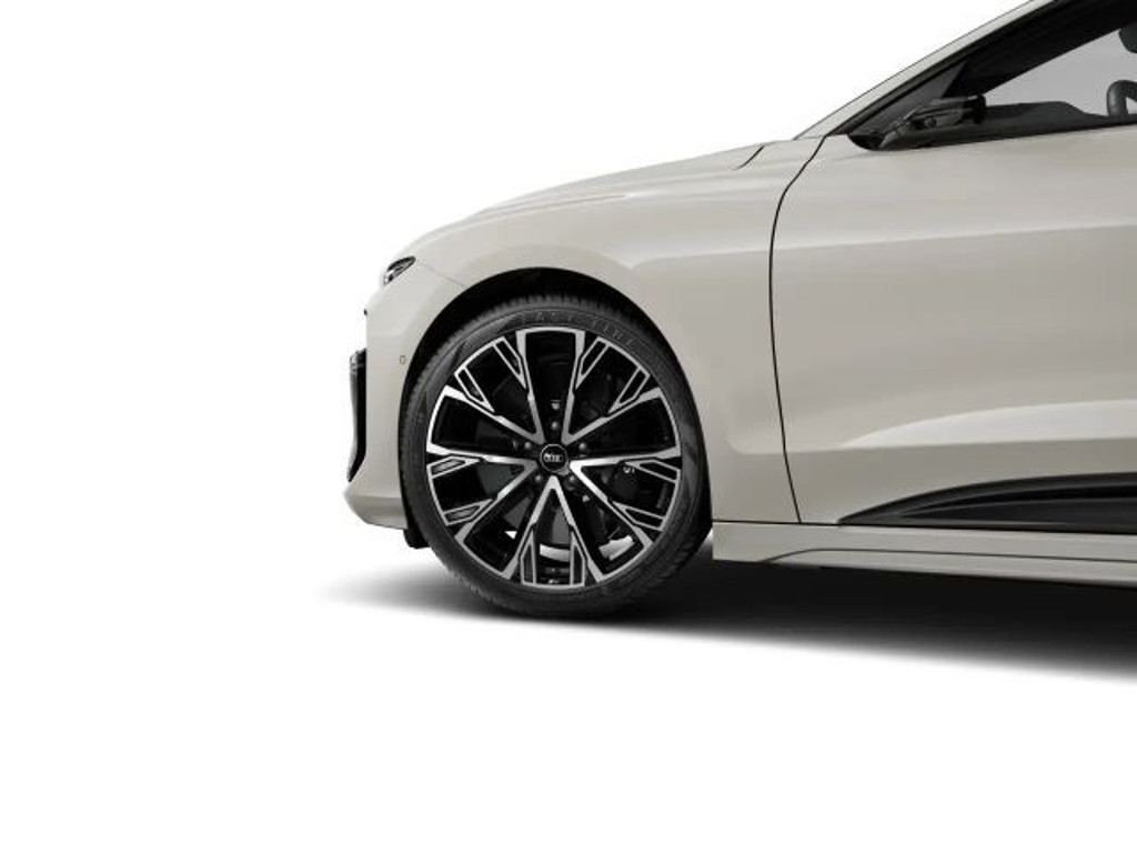 Audi S6 e-tron
