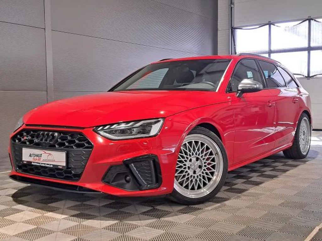 Audi S4