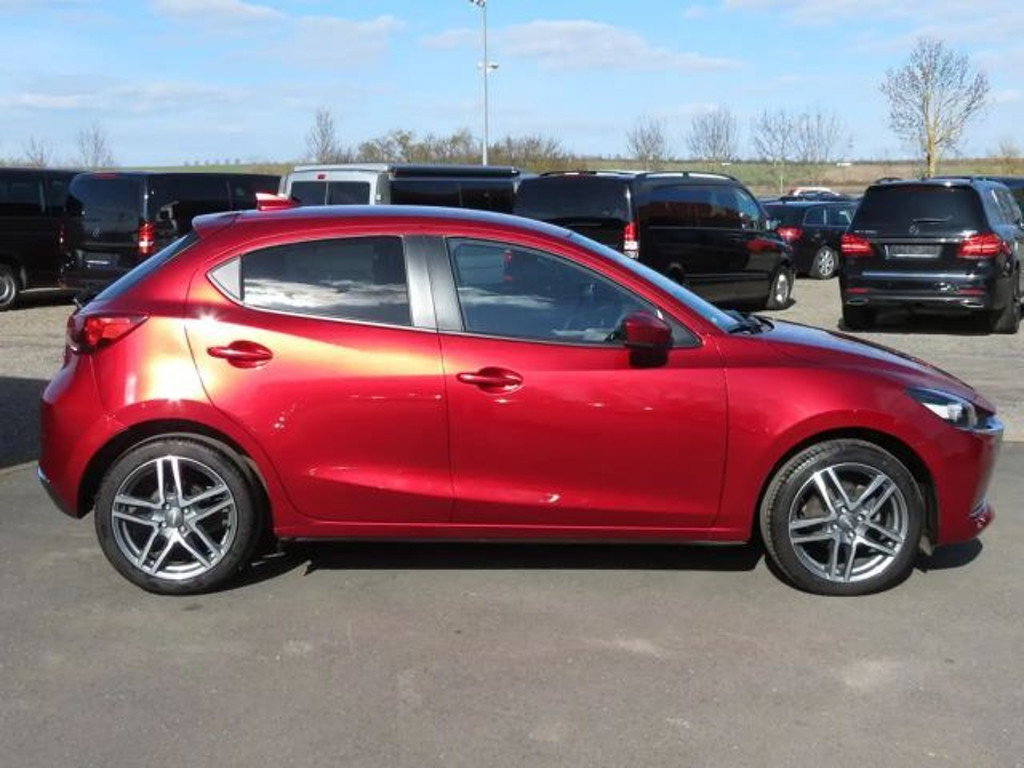 Mazda 2