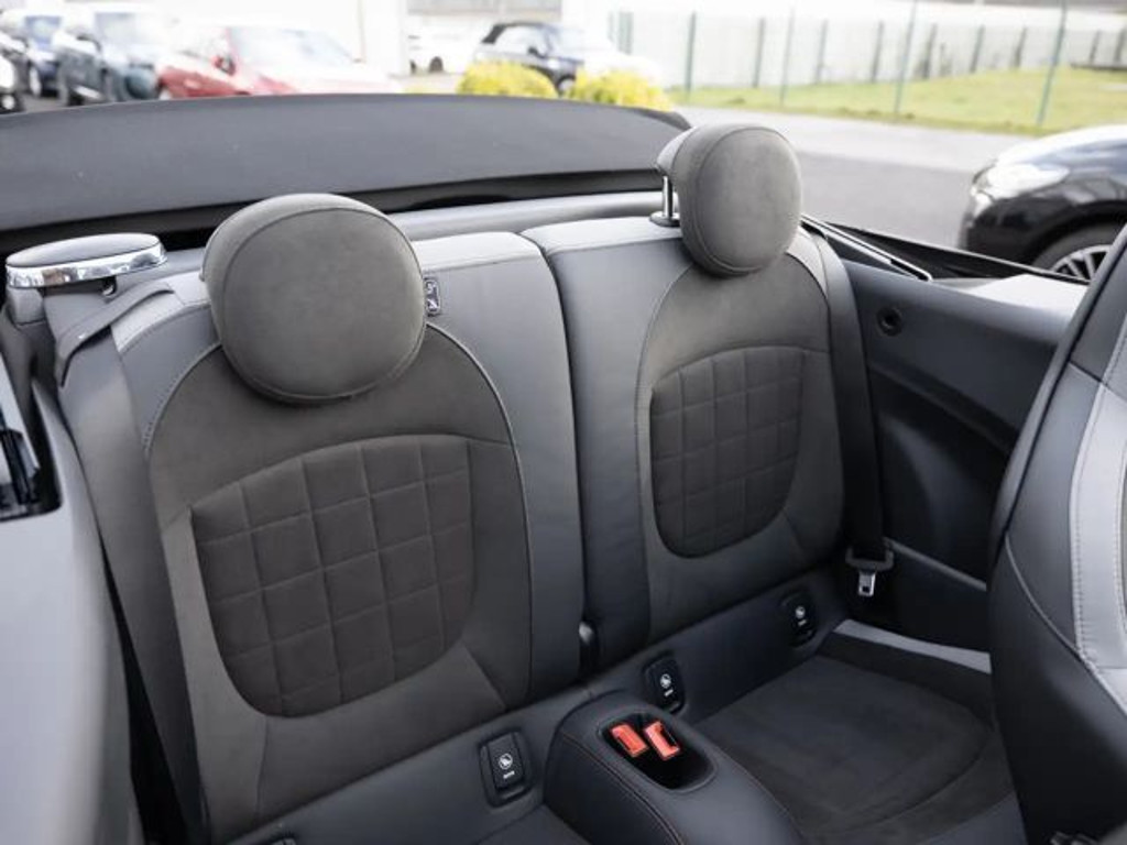 Mini John Cooper Works Cabrio