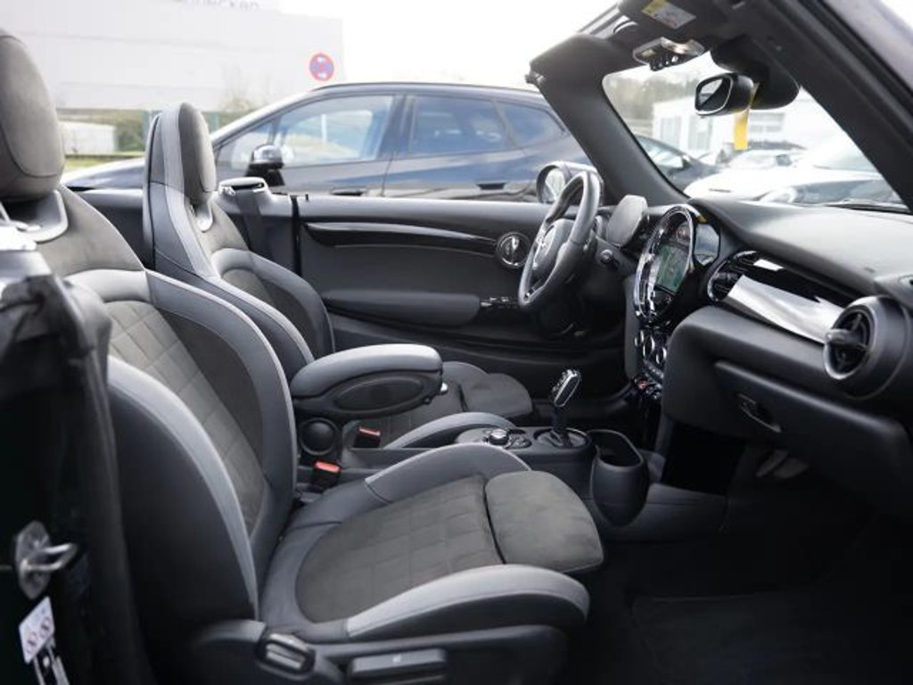 Mini John Cooper Works Cabrio
