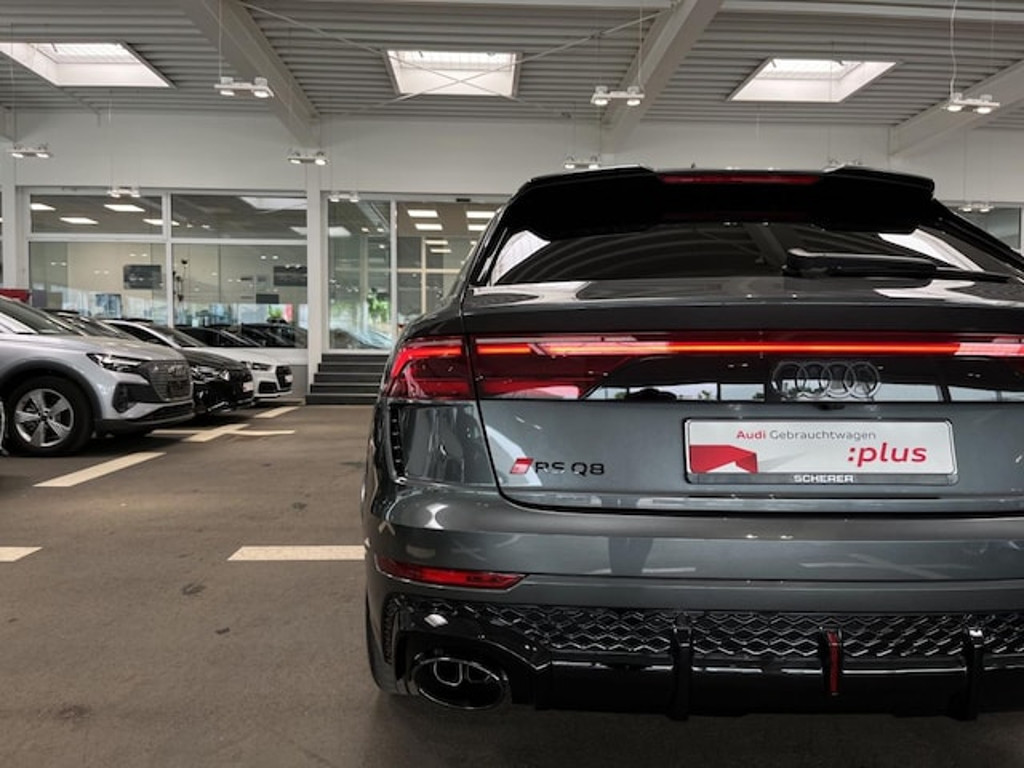 Audi RS Q8