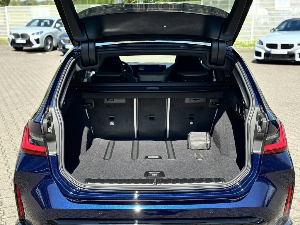 BMW M3 xDrive Touring Competition