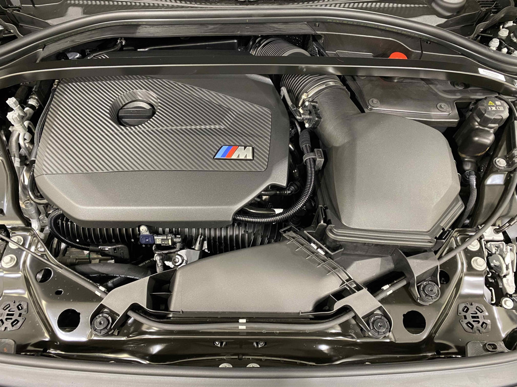 BMW M235