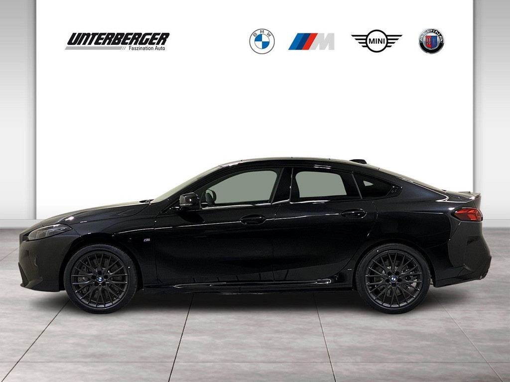BMW M235