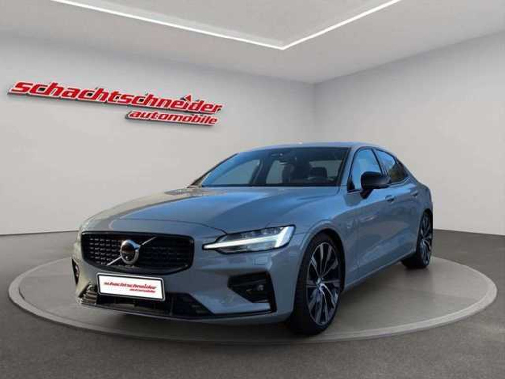 Volvo S60 AWD Ultimate Dark