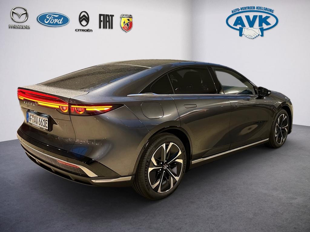 Mazda 6e