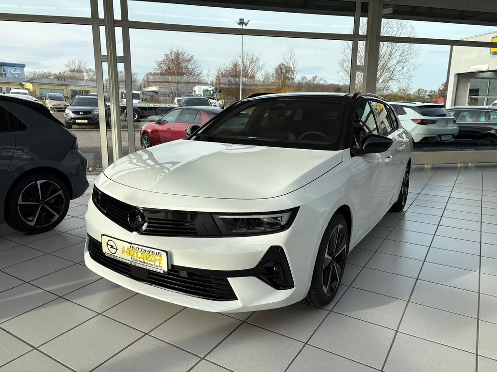 Opel Astra Sports Tourer Grand Sport Hybrid GS-Line