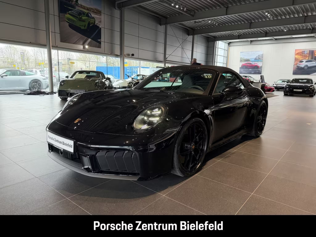 Porsche 911 GTS 4 992 Carrera Cabriolet
