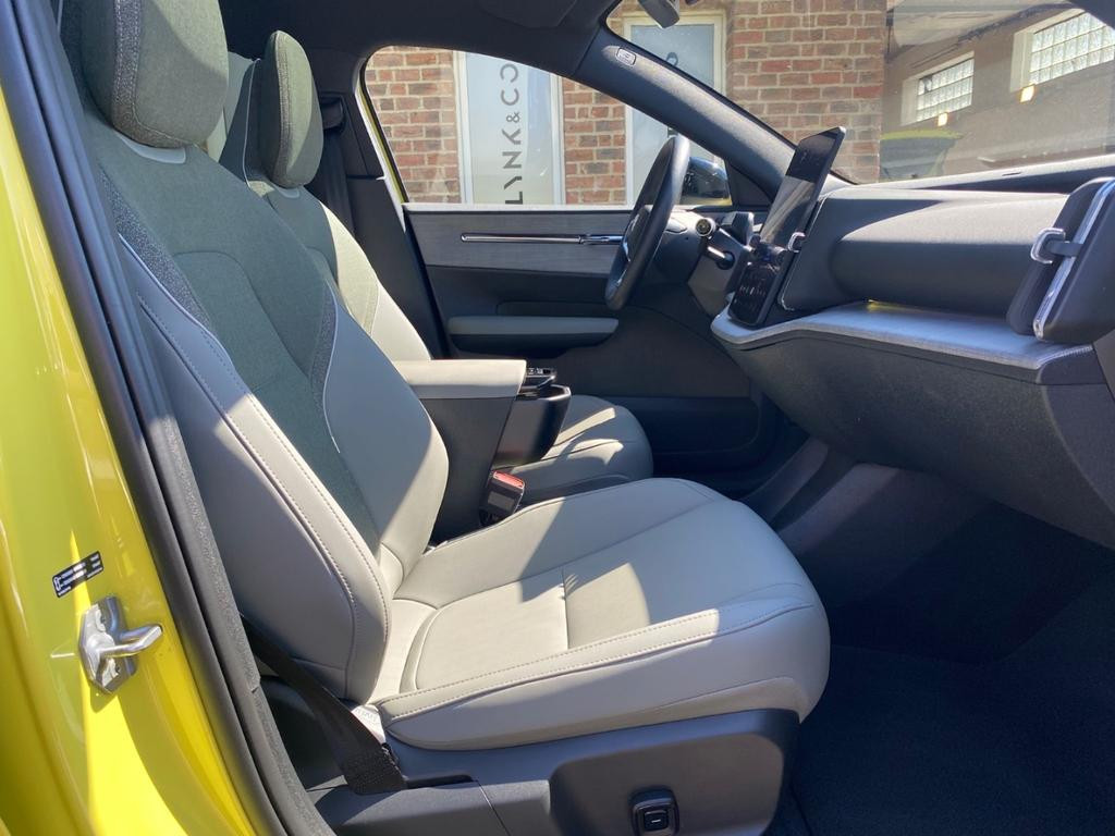 Volvo EX30