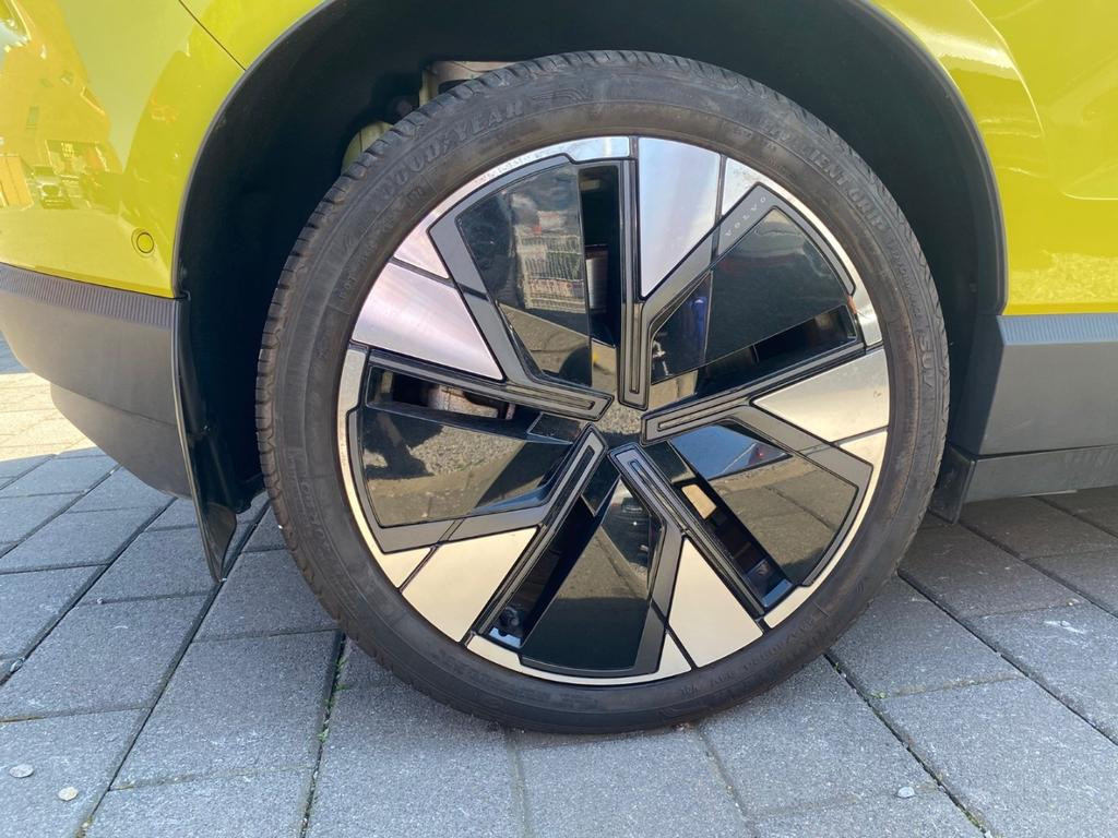Volvo EX30