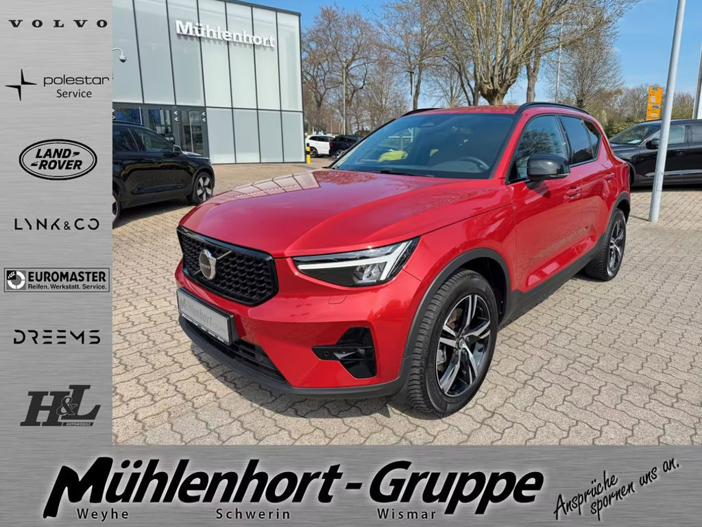 Volvo XC40 Plus Dark