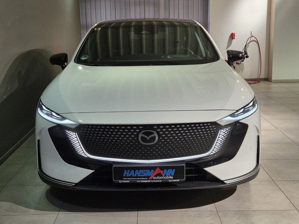 Mazda 6e