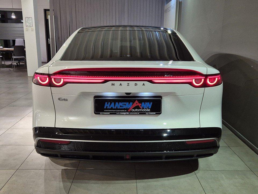 Mazda 6e