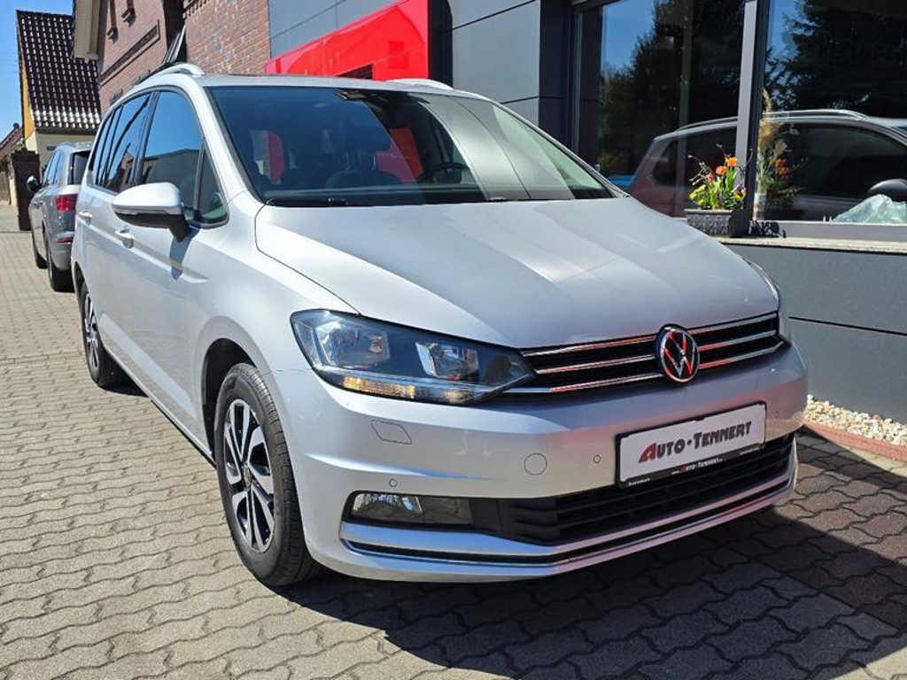 Volkswagen Touran DSG 2.0 TDI