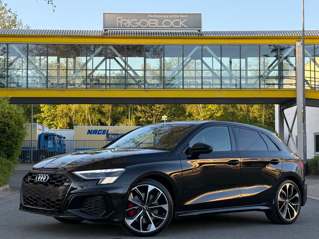 Audi S3 Sportback Sedan Quattro 2.0 TFSI