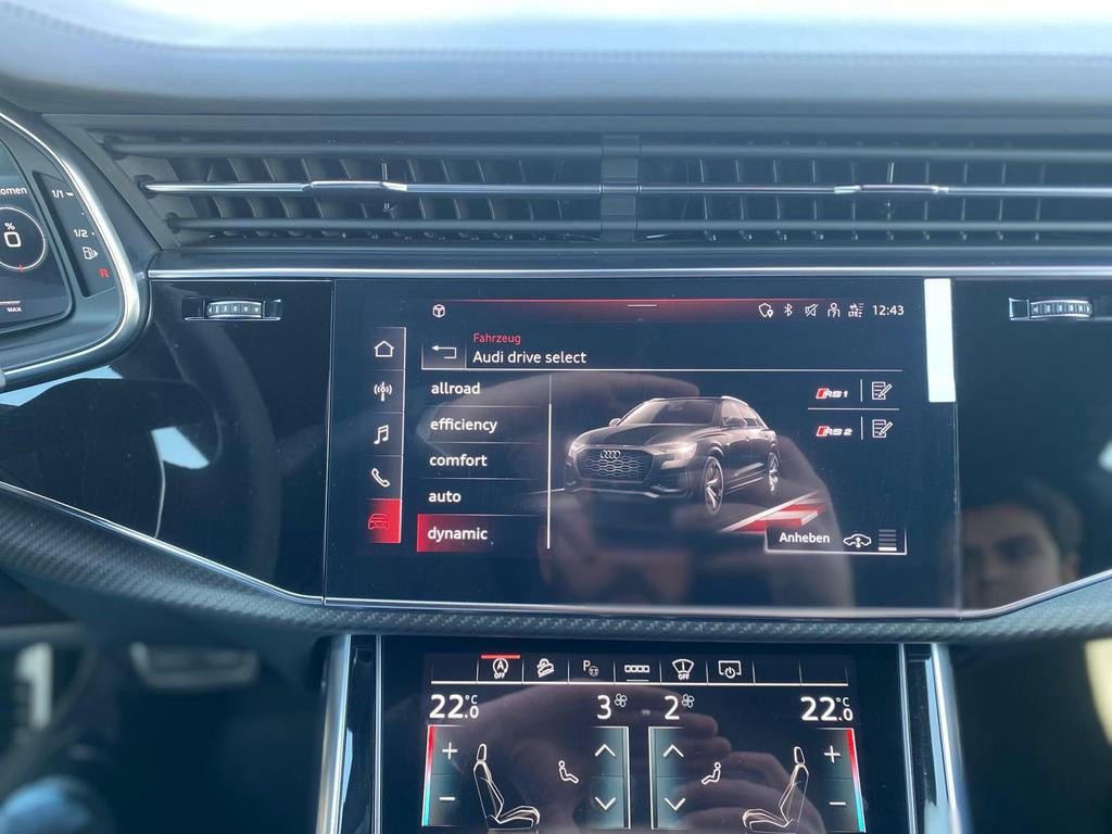 Audi RS Q8