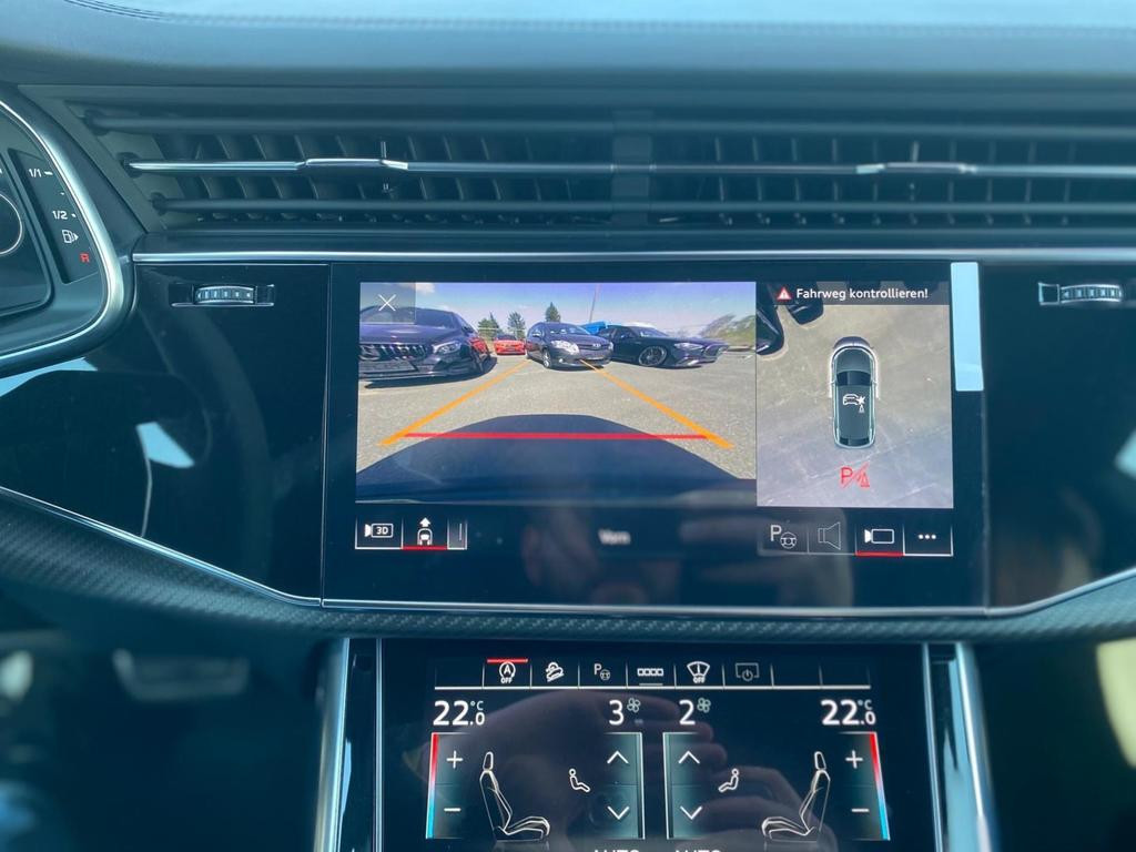 Audi RS Q8