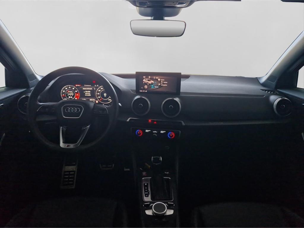 Audi SQ2