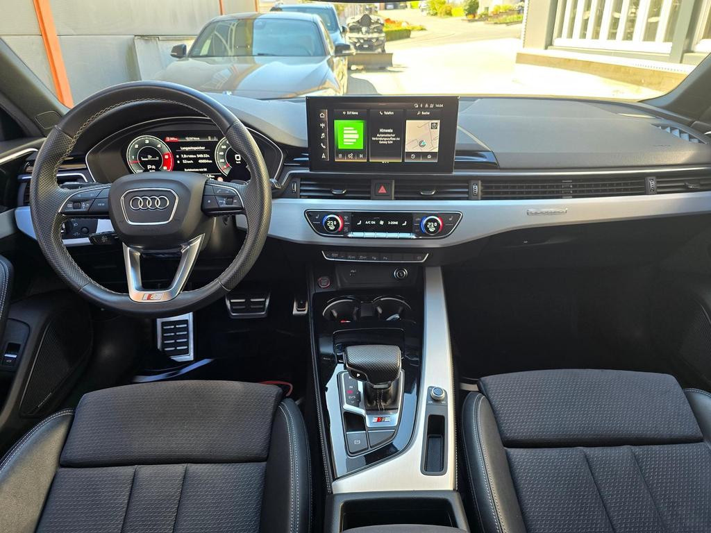 Audi S4