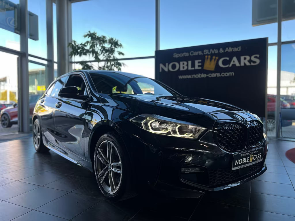 BMW 1 Serie 120 M-Sport Sedan 120i