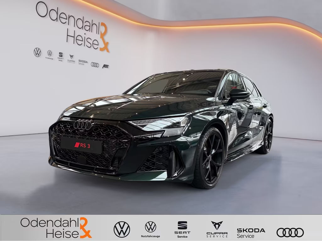 Audi RS3 Sportback Sedan S-Tronic
