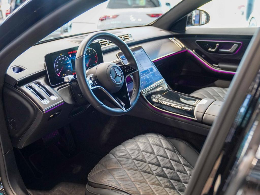 Mercedes-Benz S-Klasse