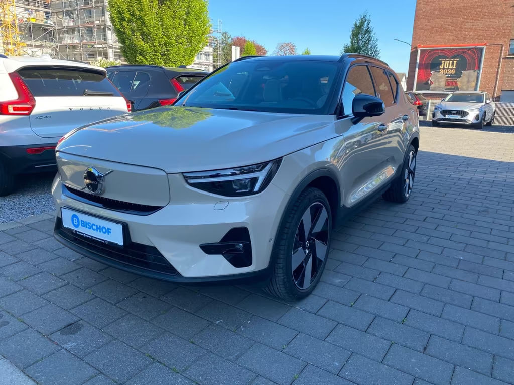 Volvo EX40