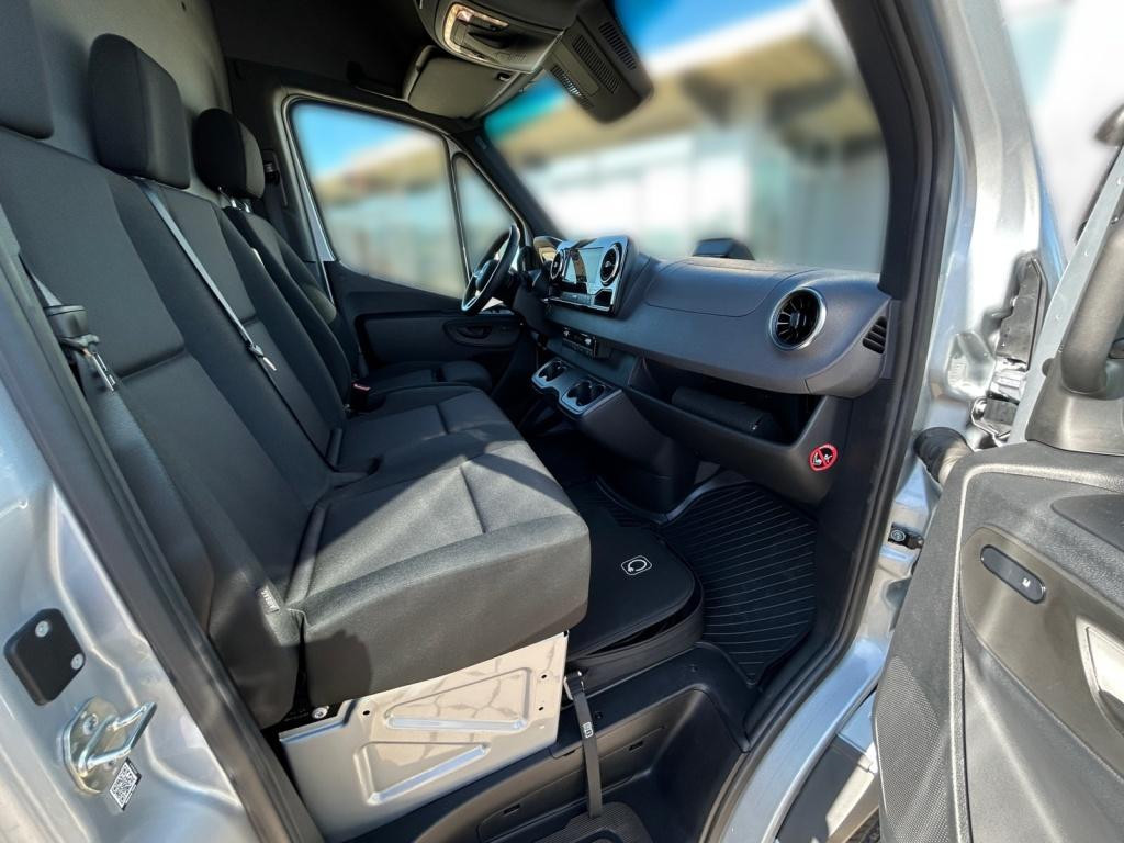 Mercedes-Benz eSprinter