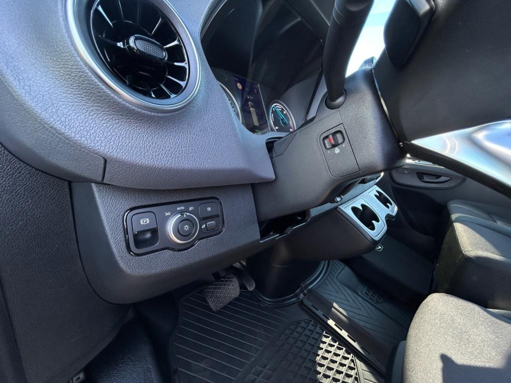 Mercedes-Benz eSprinter