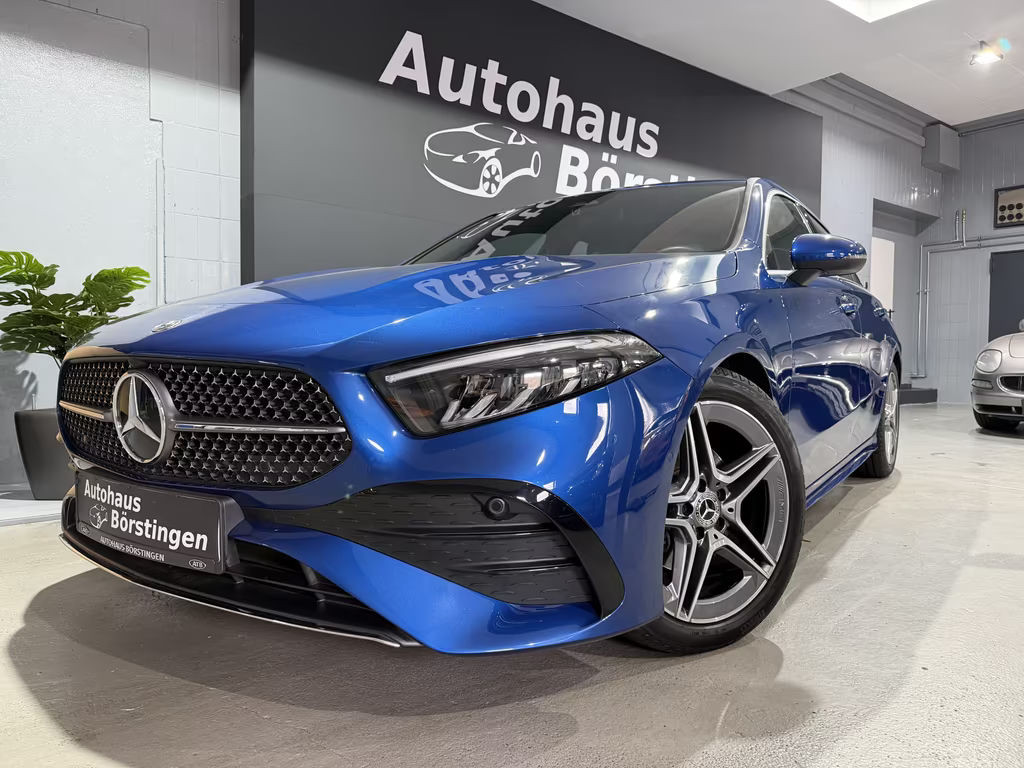 Mercedes-Benz A-Klasse A 200 AMG Line A 200 d
