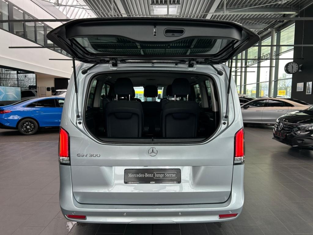 Mercedes-Benz E-Klasse EQV Limousine Lang 300