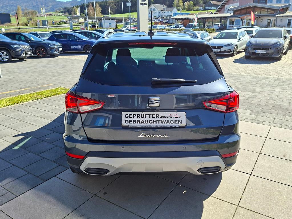 Seat Arona