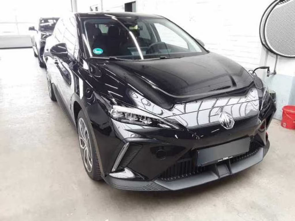 MG MG4 Luxury