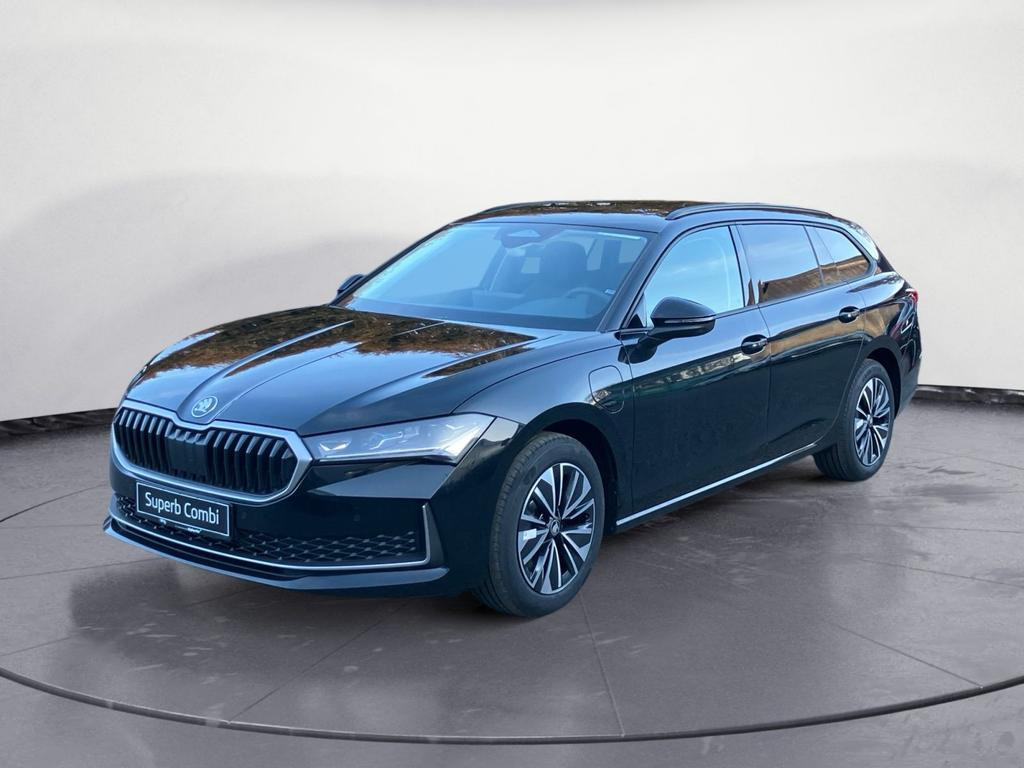 Skoda Superb Combi iV Selection