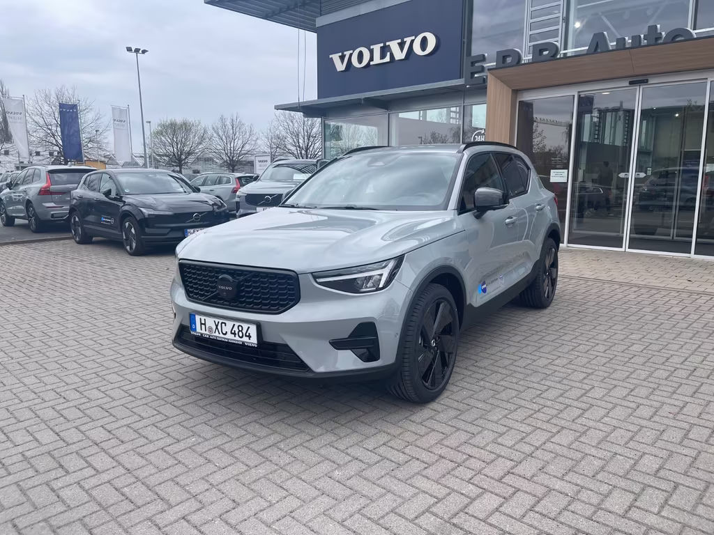 Volvo XC40 Plus