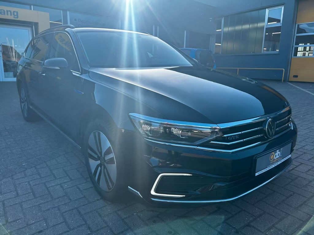 Volkswagen Passat GTE Variant