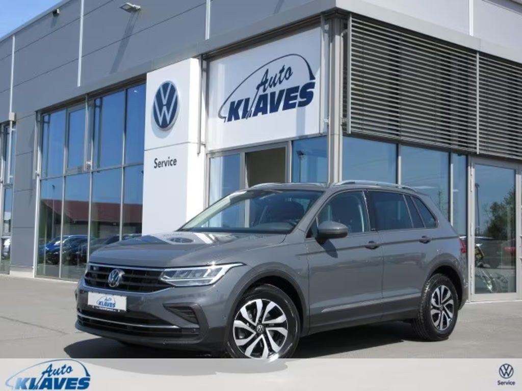 Volkswagen Tiguan Active Navi AHK ACC LED Kamera DAB+