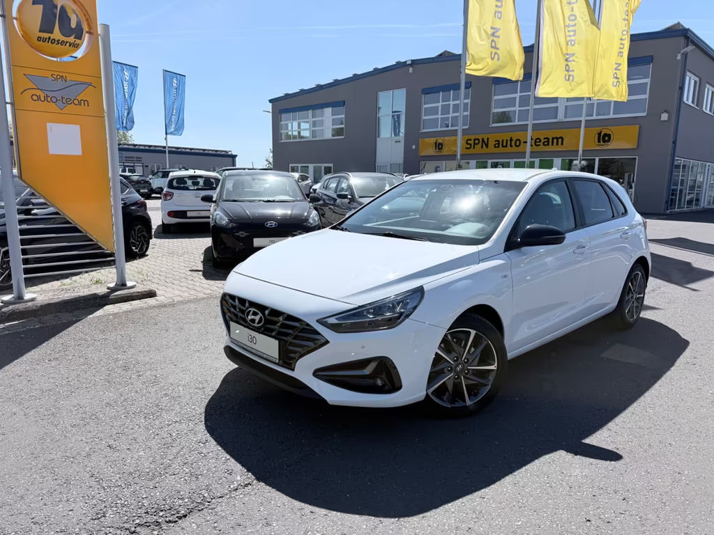 Hyundai i30 Edition 30+ LED/NAVI/1.HAND/CHECKHEFT