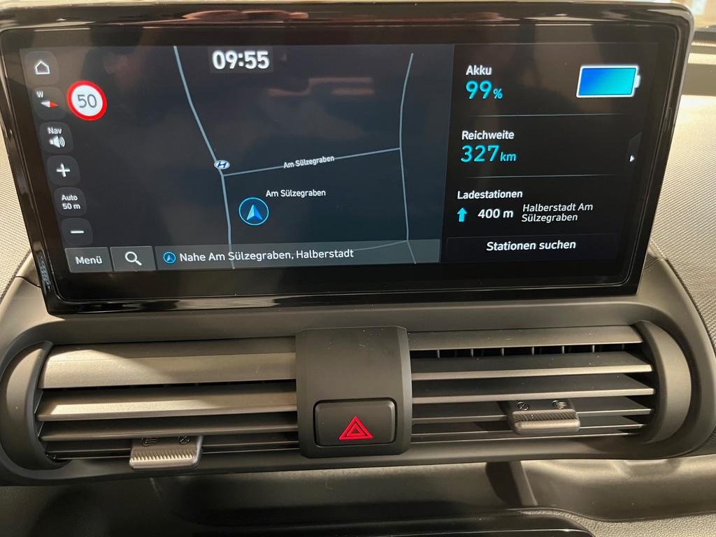 Hyundai INSTER